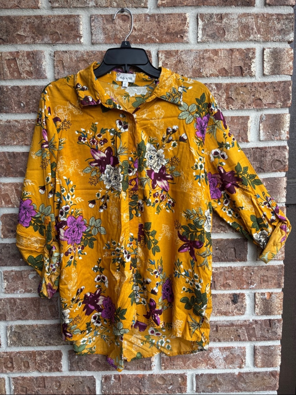 Bailey & Chloe Mustard Floral Button-Down Blouse roll up sleeve